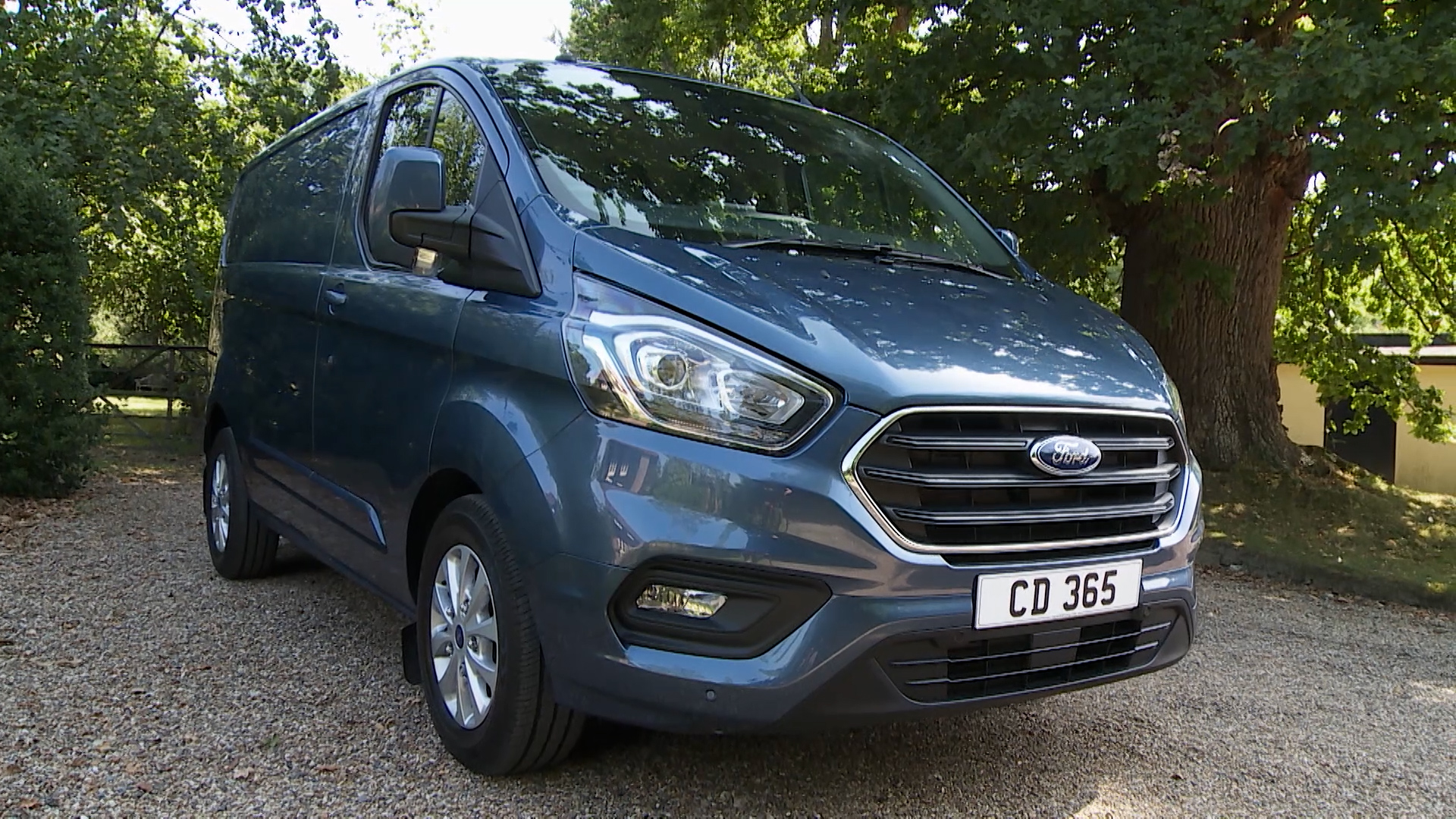 FORD TRANSIT CUSTOM 340 L1 DIESEL FWD Electric Lease